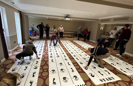 Master the Task teambuilding indoors'